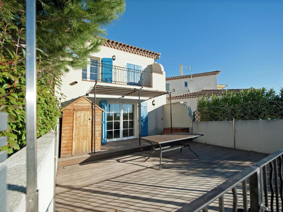 Modern Villa Near The Sea With Balcony Aigues-Mortes Exteriér fotografie